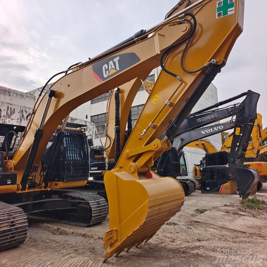 CAT 324D Crawler excavators