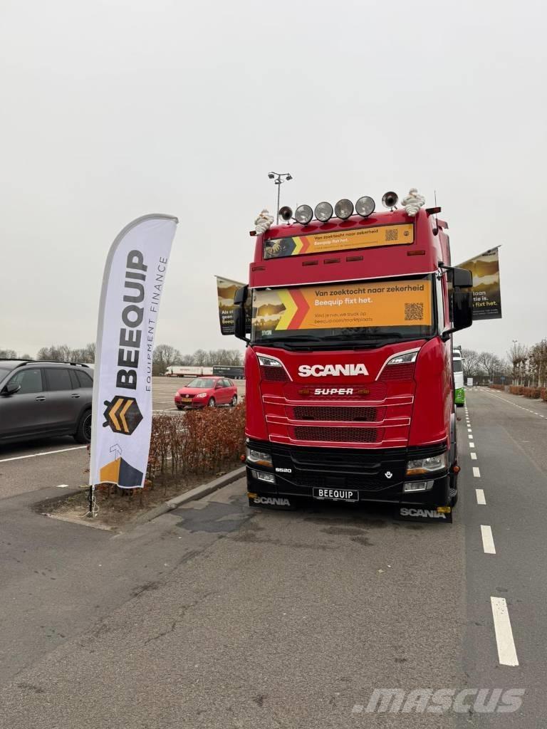 Scania S 520 V8 Tractor Units