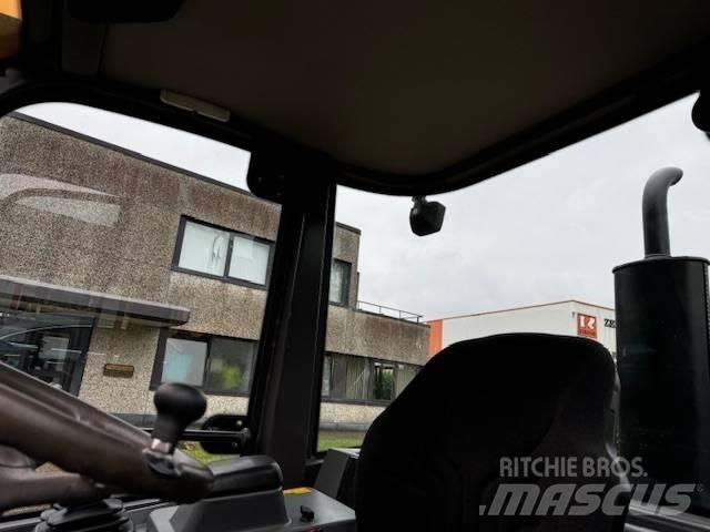 Volvo L 25 F Wheel loaders
