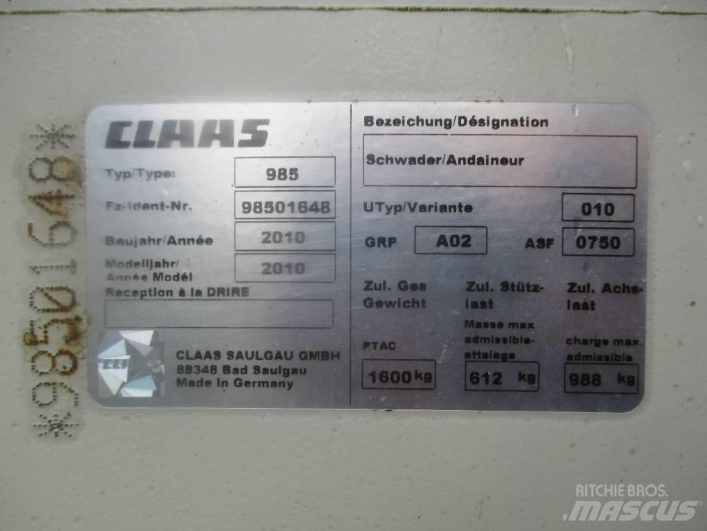 CLAAS Liner 2600 Rakes and tedders