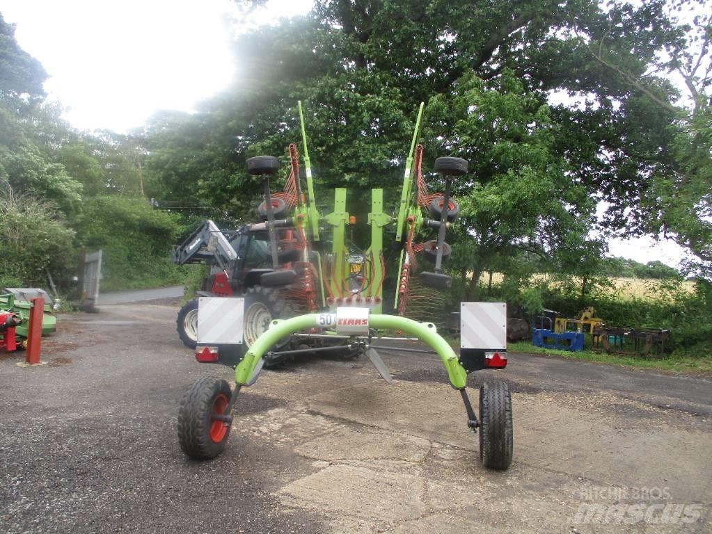 CLAAS Liner 2600 Rakes and tedders