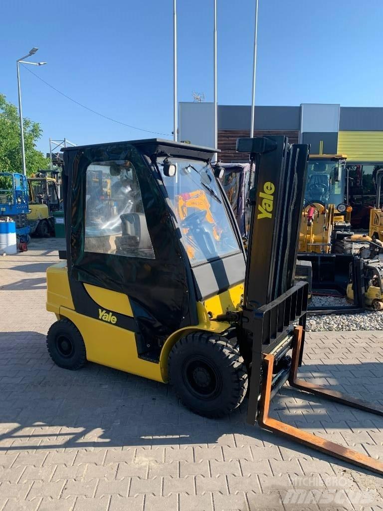 Yale GLP25VX LPG trucks