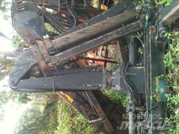 HMF 802-K2 Loader cranes