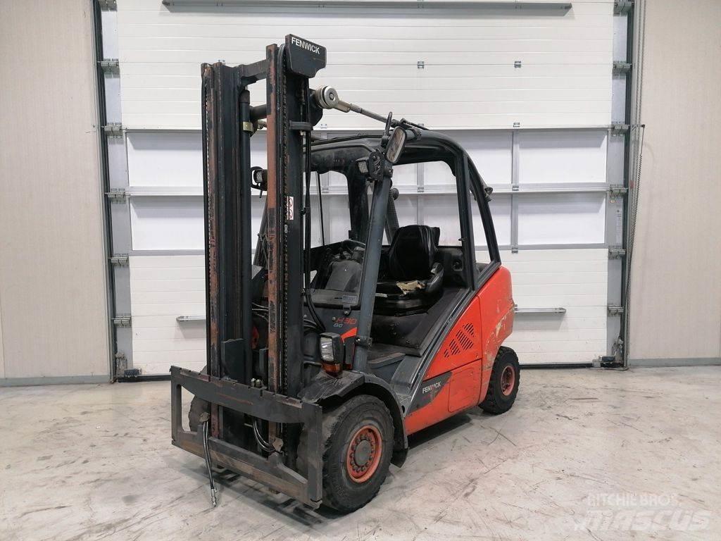 Linde H30D-02 Diesel trucks