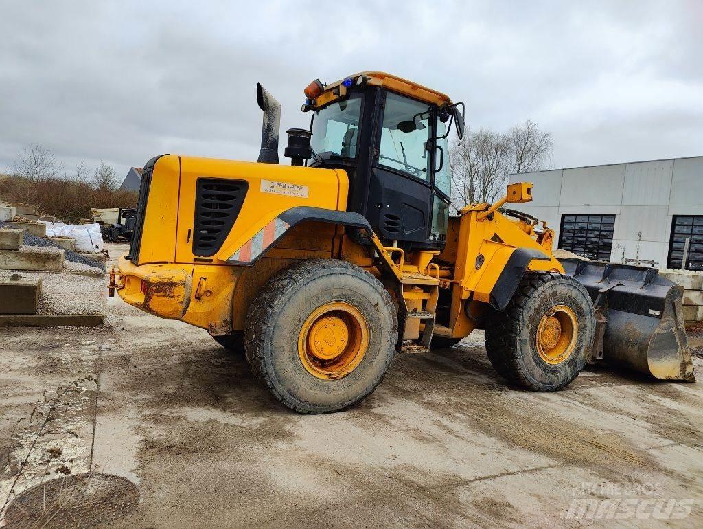 JCB 436 Wheel loaders