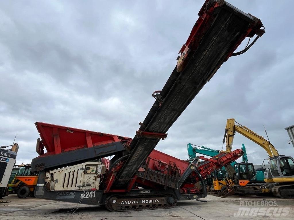 Sandvik QE 241 Screeners