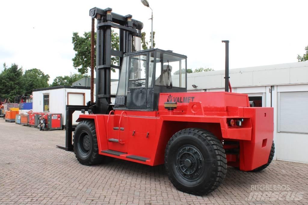 Valmet TD 18-120 Diesel trucks