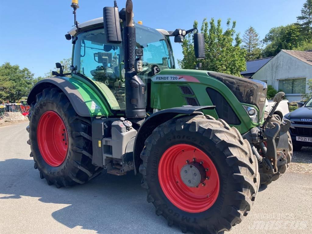 Fendt 720 Profi Plus Tractors