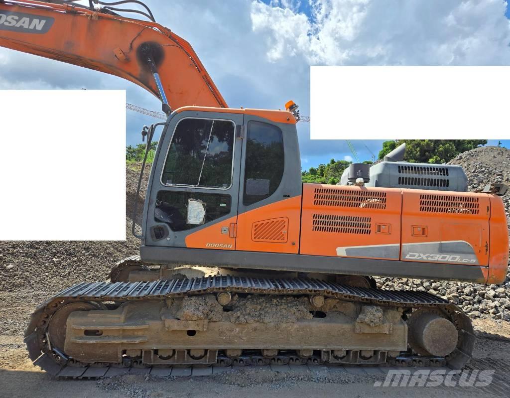 Doosan DX 300 LC-5 Crawler excavators