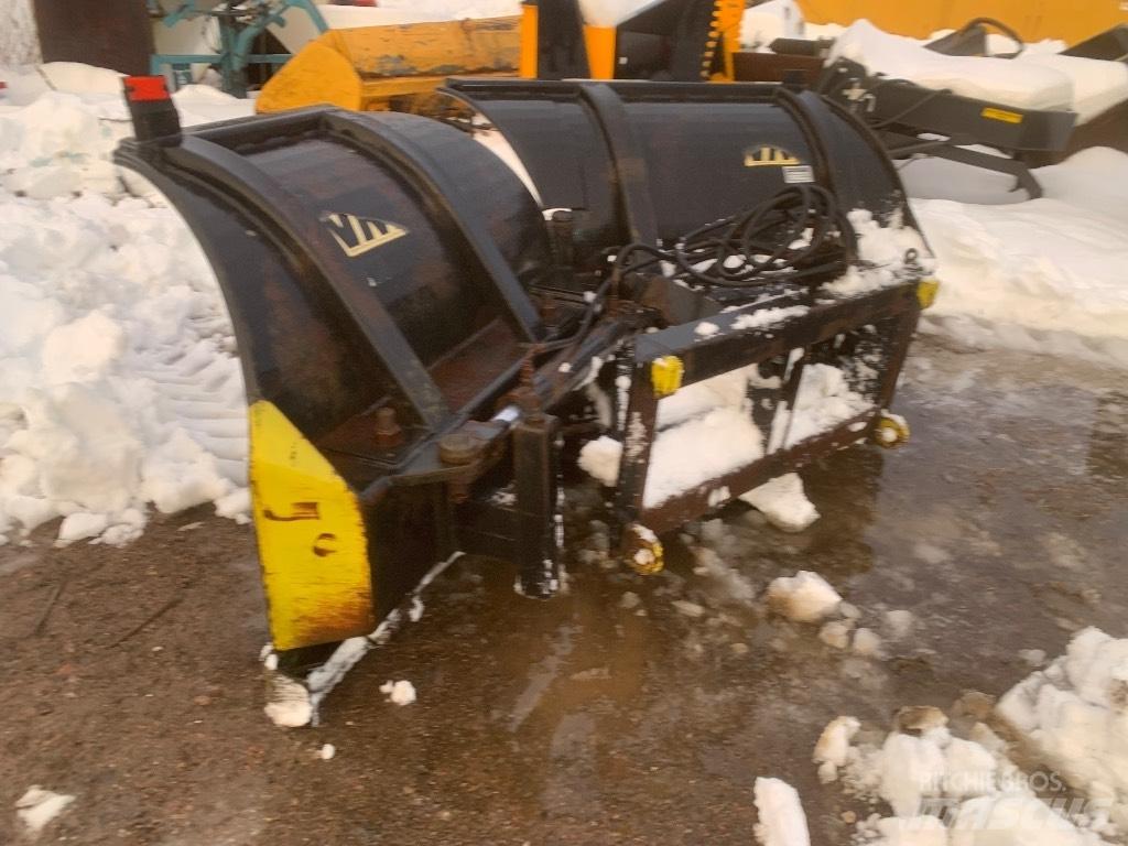 VM 280 NA Snow blades and plows