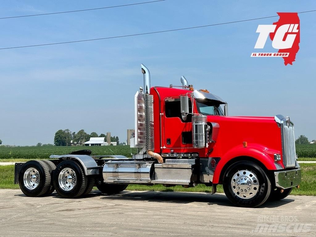 Kenworth W900 Tractor Units