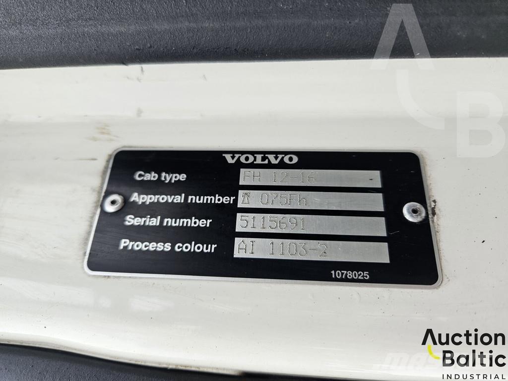 Volvo FH12 Tractor Units