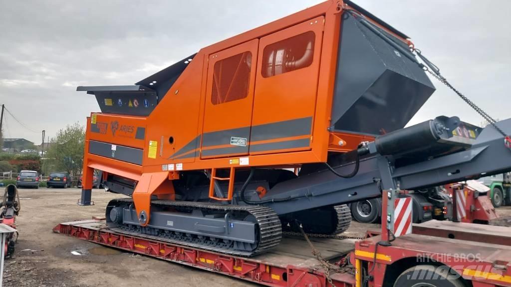 Arjes Titan 900 Material Handling - Others