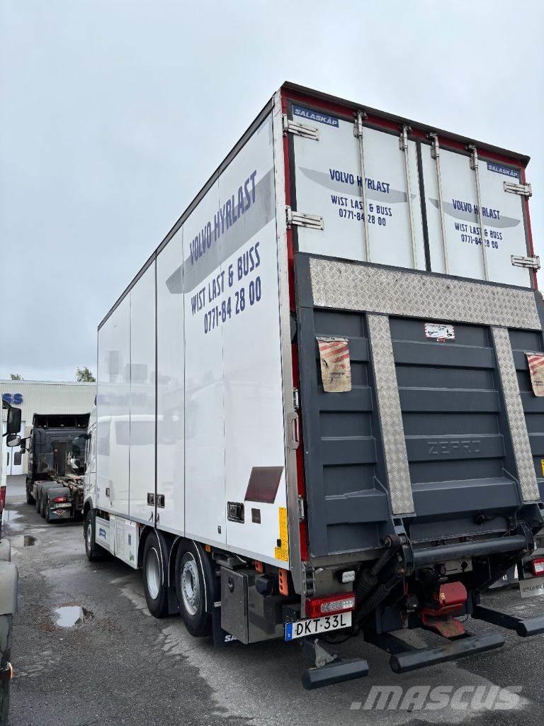 Volvo FM 500 Temperature controlled trucks