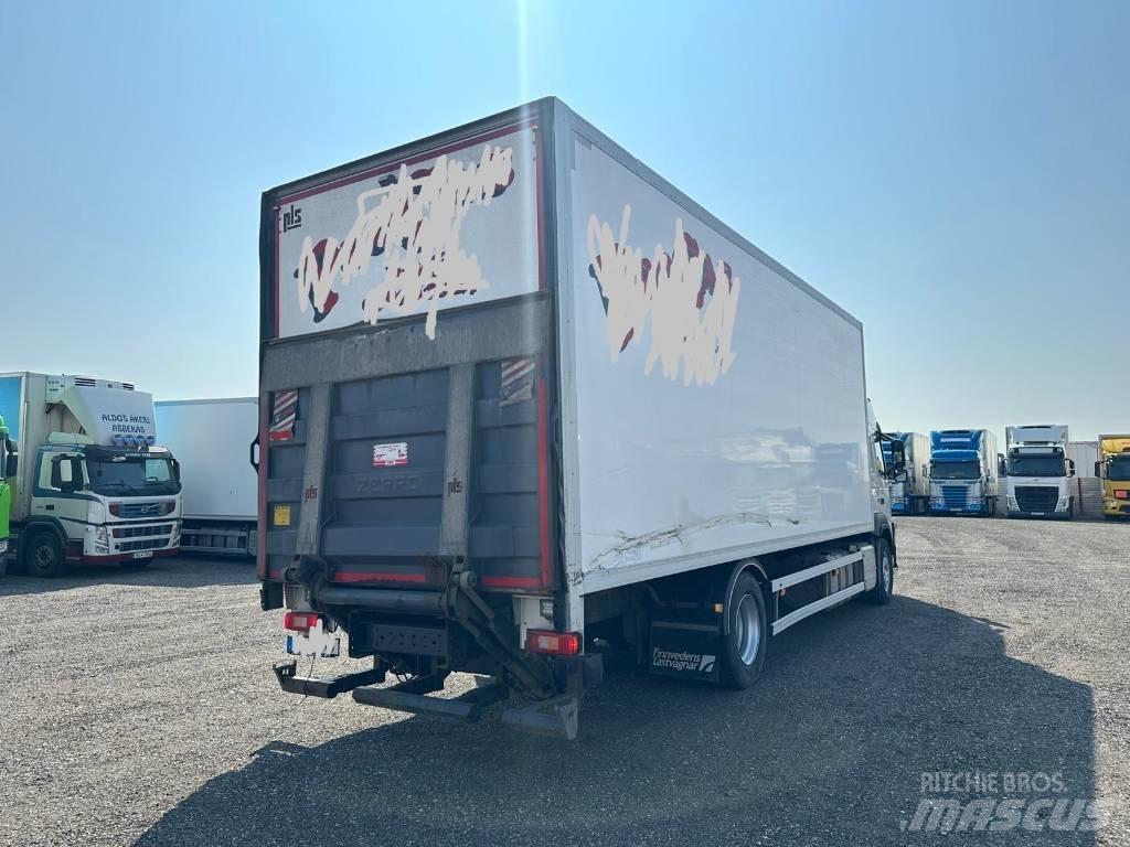Volvo FM serie 3801 Box body trucks