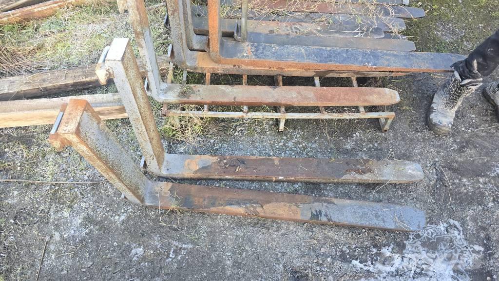  Pallgafflar 980kr Wheel loaders