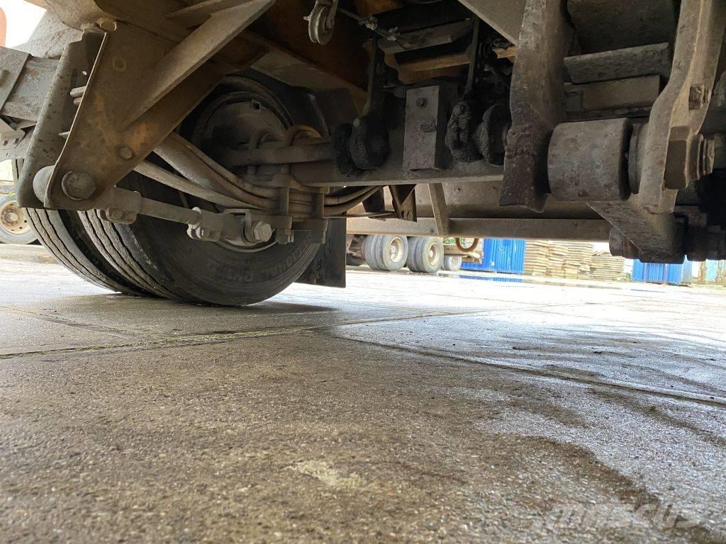 AJK AEE/10-2 Containerframe trailers