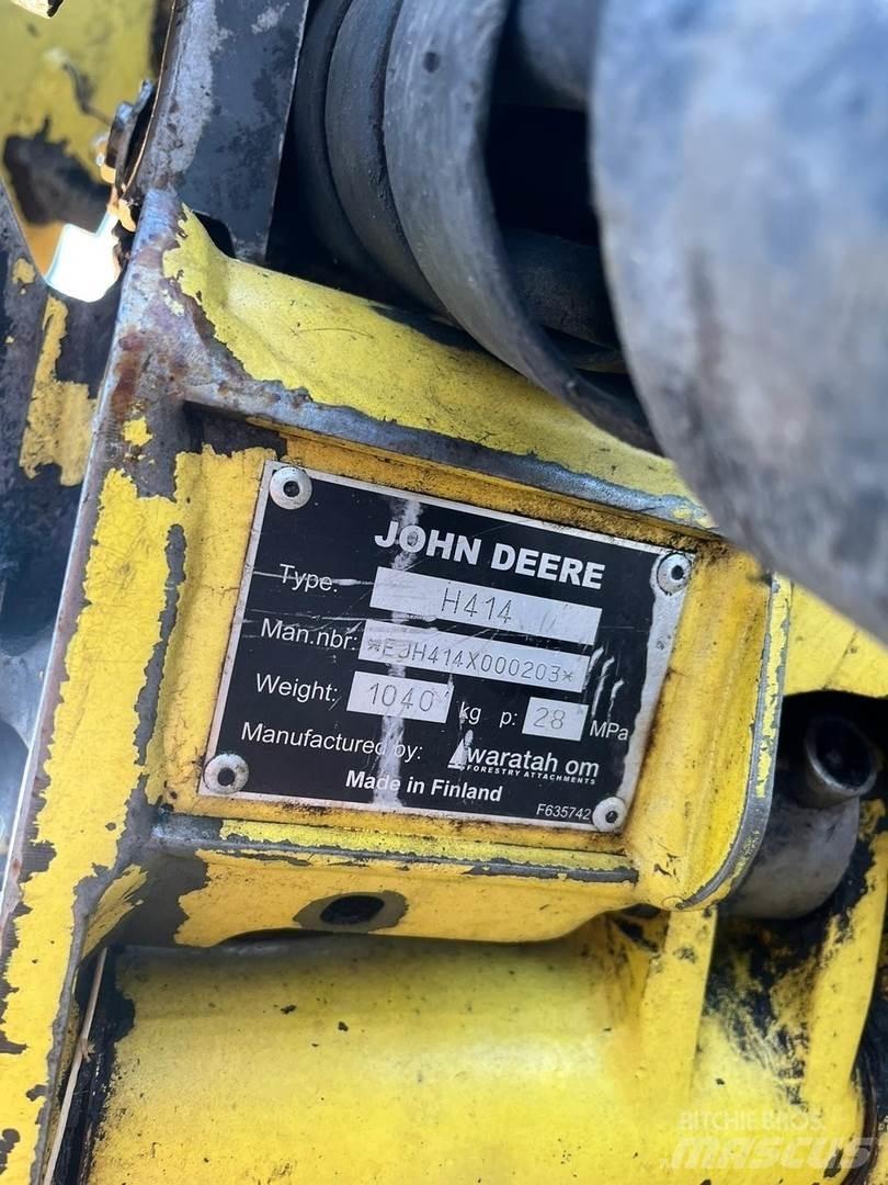 John Deere H414 Harvester heads