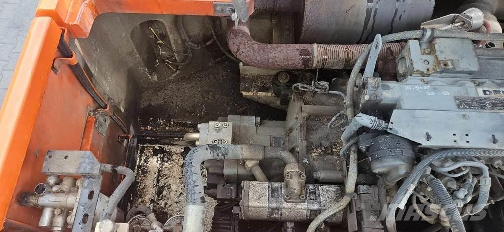 Terex TW 150 Wheeled excavators