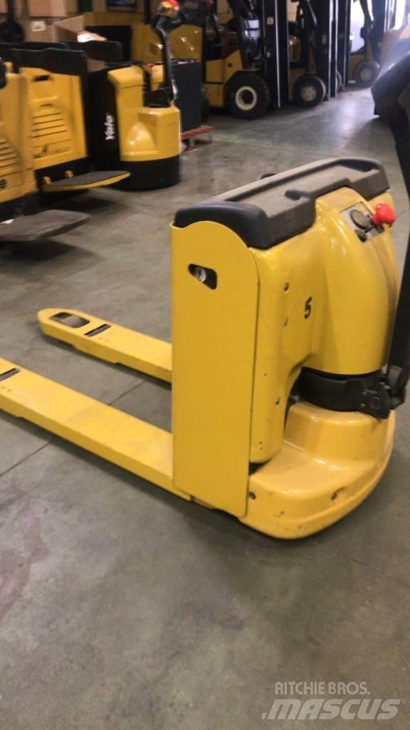 Yale MP18 Low lifter