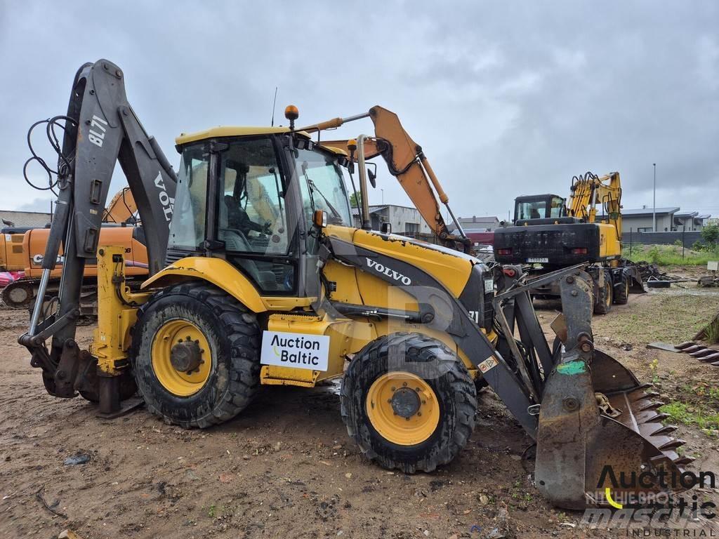 Volvo BL 71 Backhoe loaders
