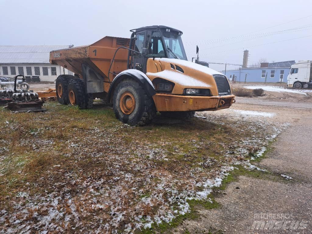CASE 340 Articulated Dump Trucks (ADTs)
