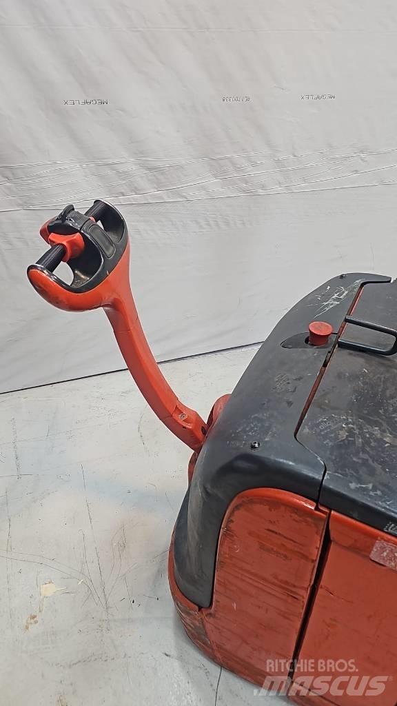 Linde L14 Pedestrian stacker
