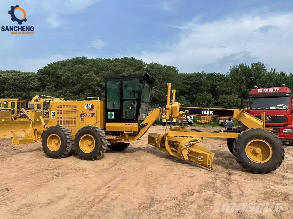 CAT 140K Graders