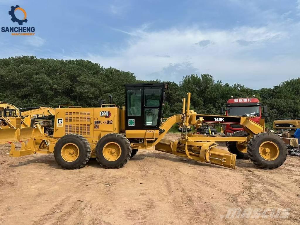 CAT 140K Graders
