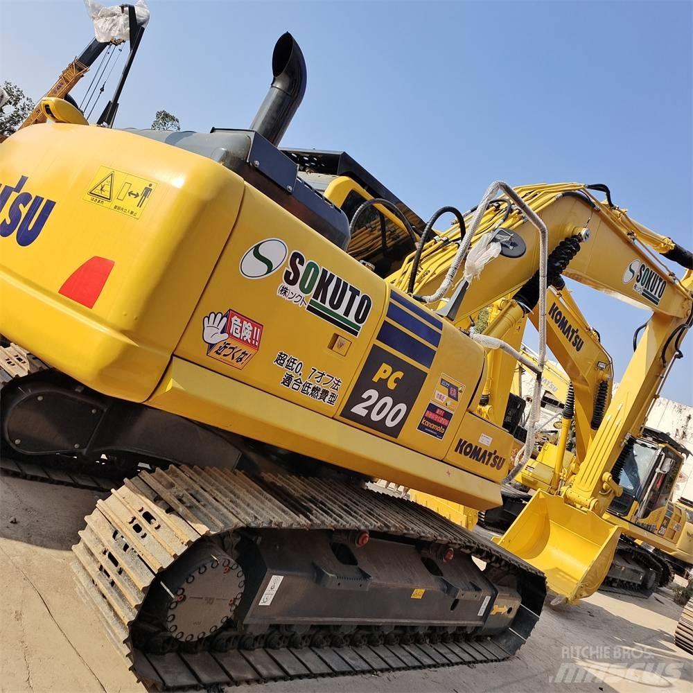 Komatsu PC 200-8 Crawler excavators