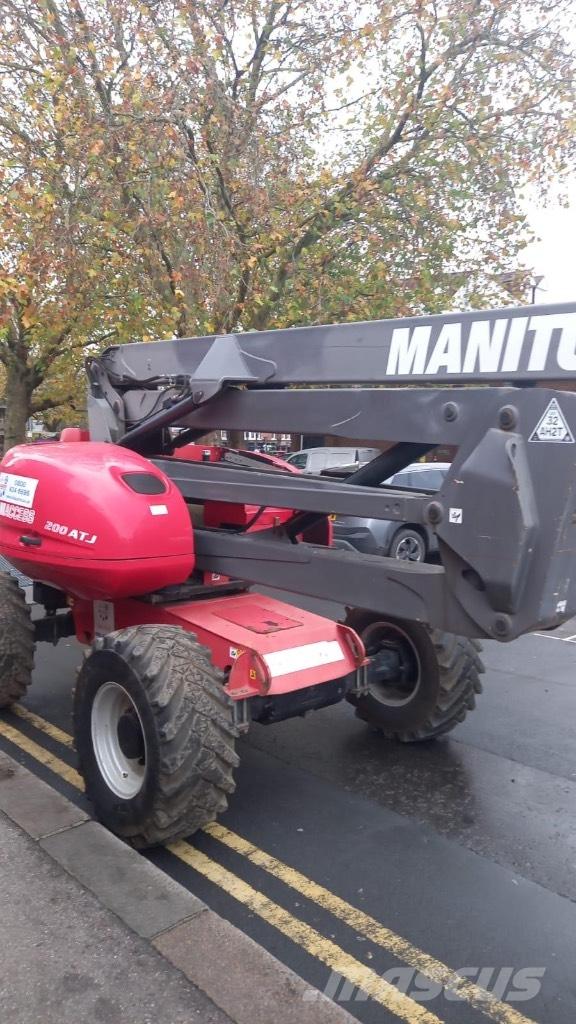 Manitou 200 ATJ Articulated boom lifts