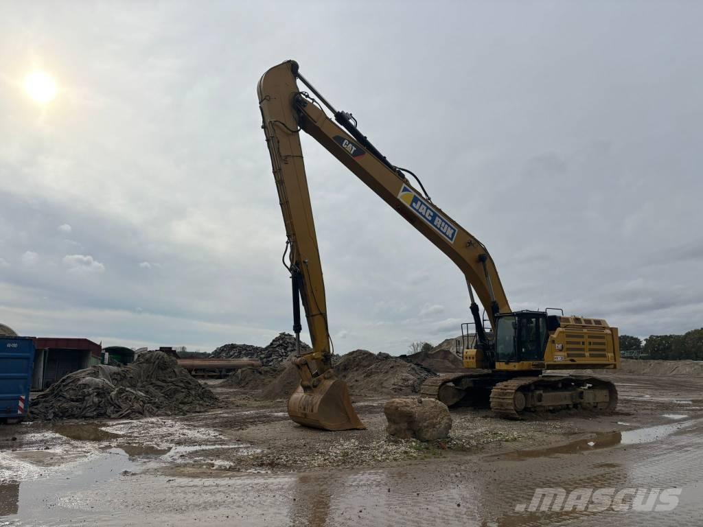 CAT 374 Long-reach Long reach excavators