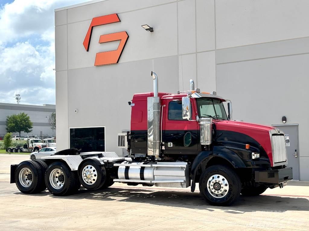 Western Star 4900 Tractor Units
