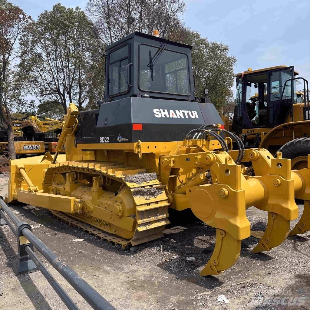 Shantui SD 22 Crawler dozers