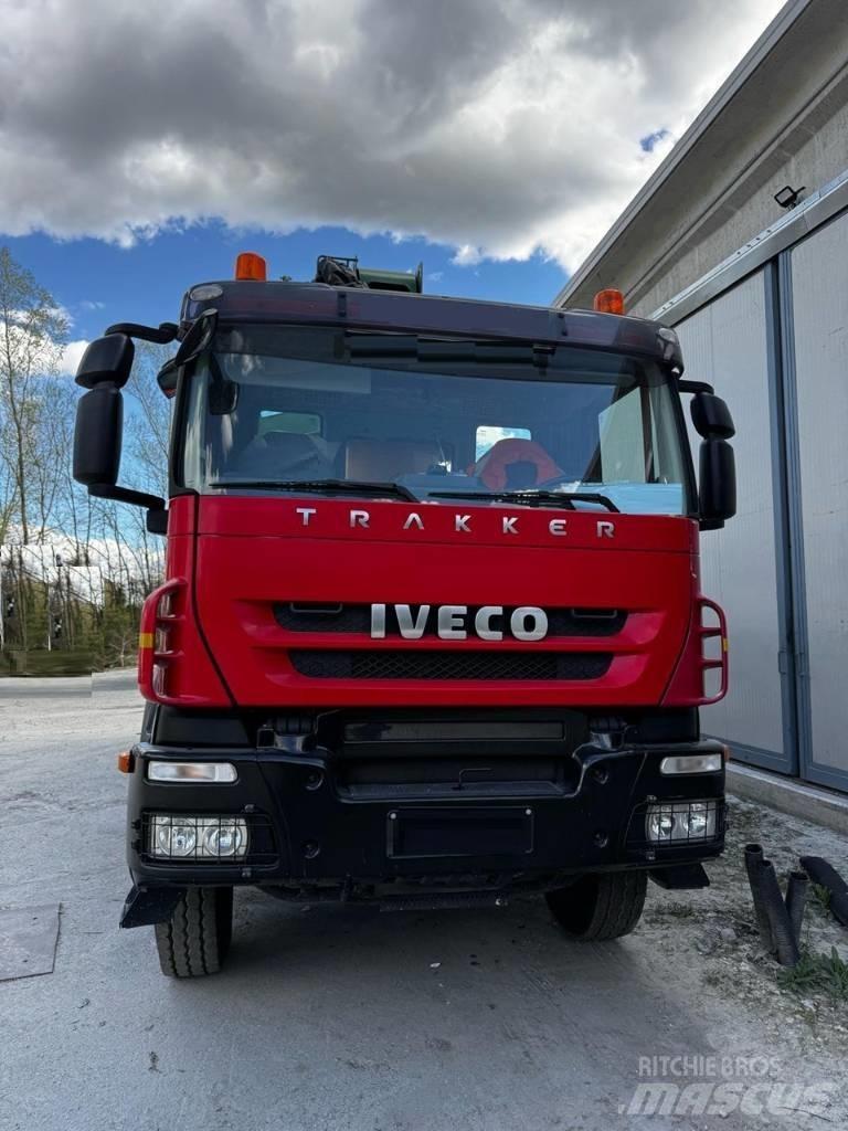 Iveco Trekker 450 Concrete pump trucks