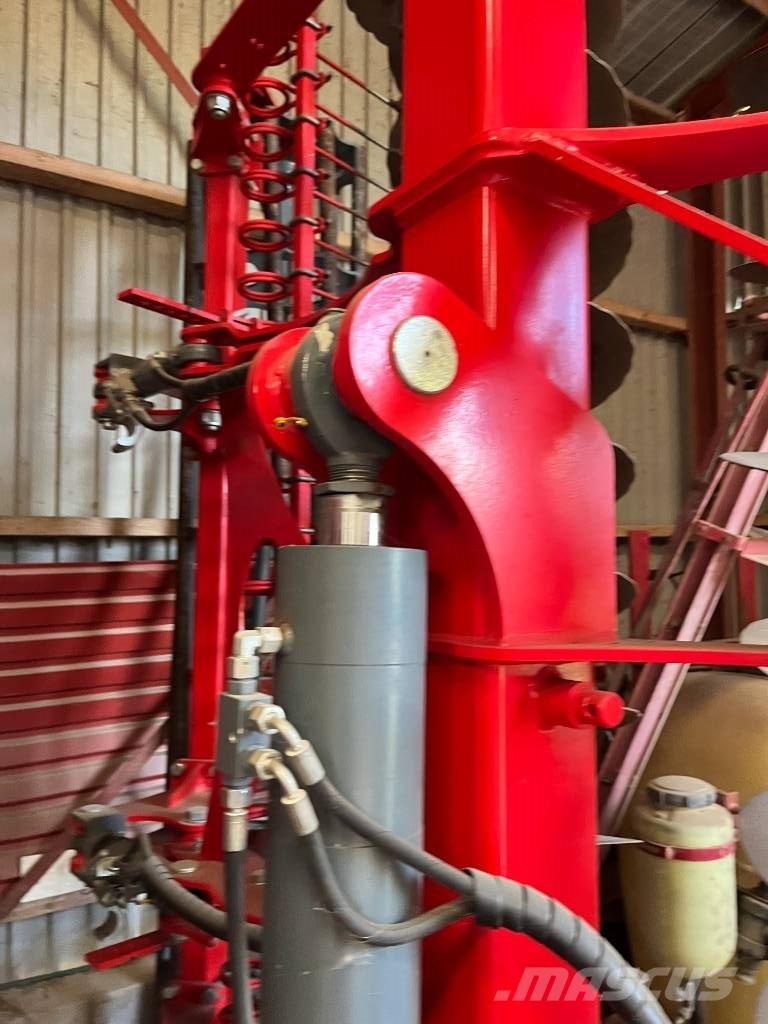 Unia Ares 600 Disc harrows