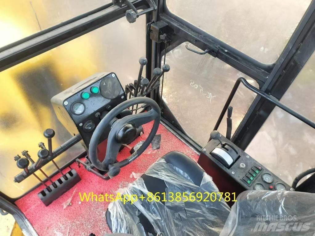 Komatsu GD 655 Graders