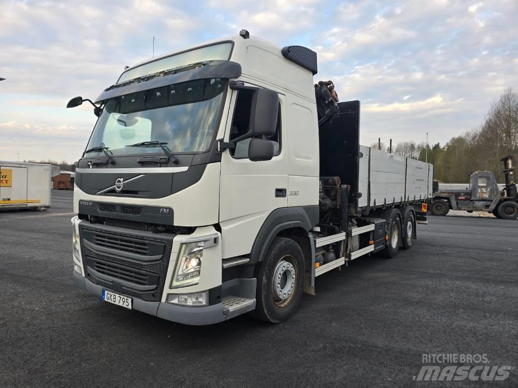 Volvo FM 330 Crane trucks