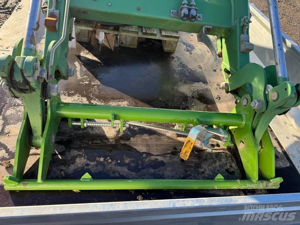 Fendt CARGO 4X80 Front loaders and diggers