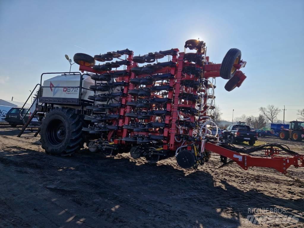 Bourgault CD872-8 Drills