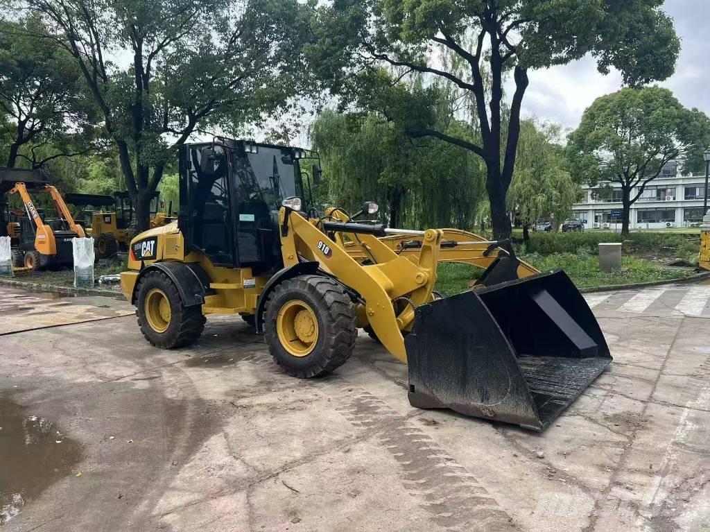 CAT 910 Wheel loaders