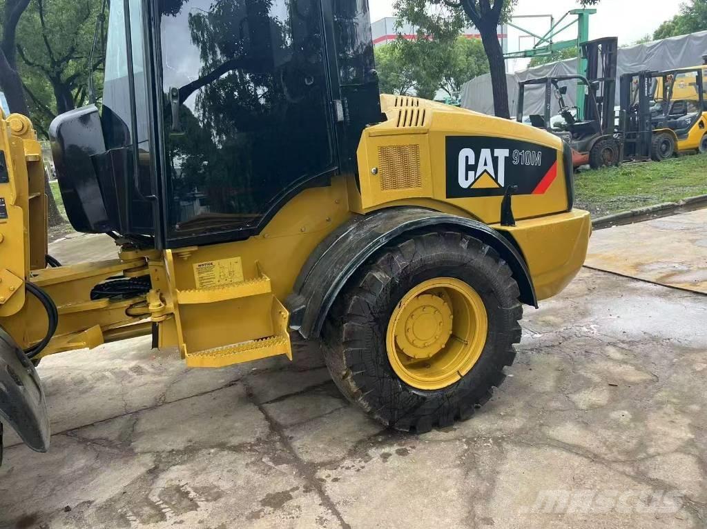 CAT 910 Wheel loaders