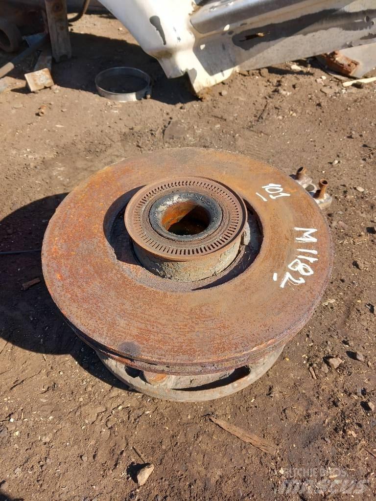 MAN TGX   81443010185 Axles