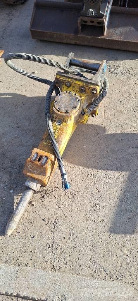 Epiroc SB 152 Hammers / Breakers