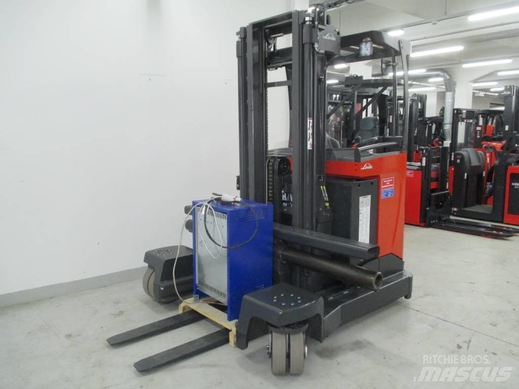Linde R20F 4-way reach trucks