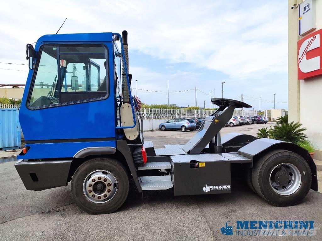 Terberg YT 222 Terminal tractors