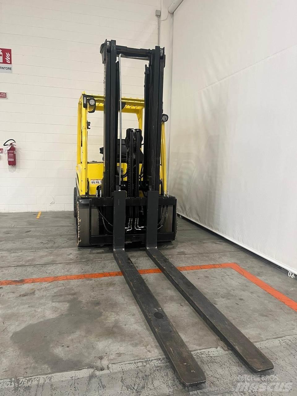Hyster J5.5XN6 Electric forklift trucks