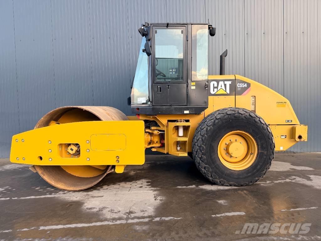 CAT CS54 XT Single drum rollers