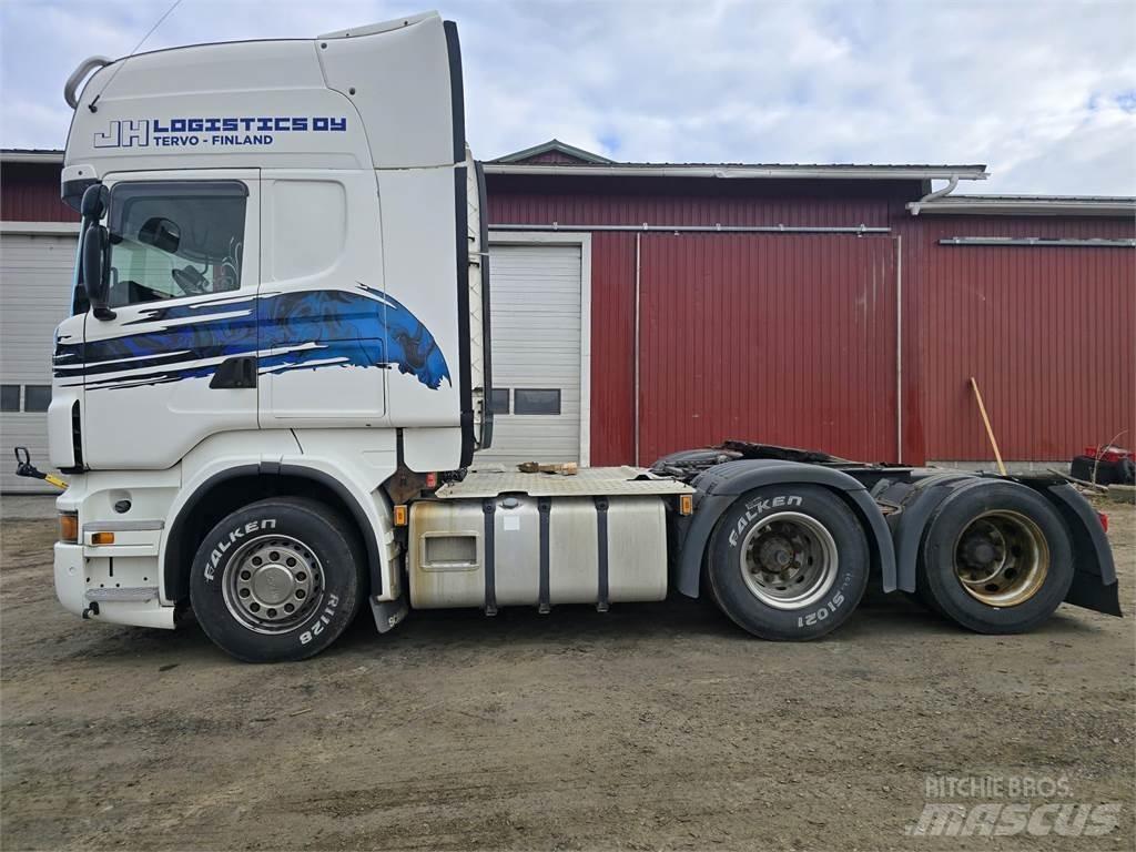 Scania R560 Tractor Units