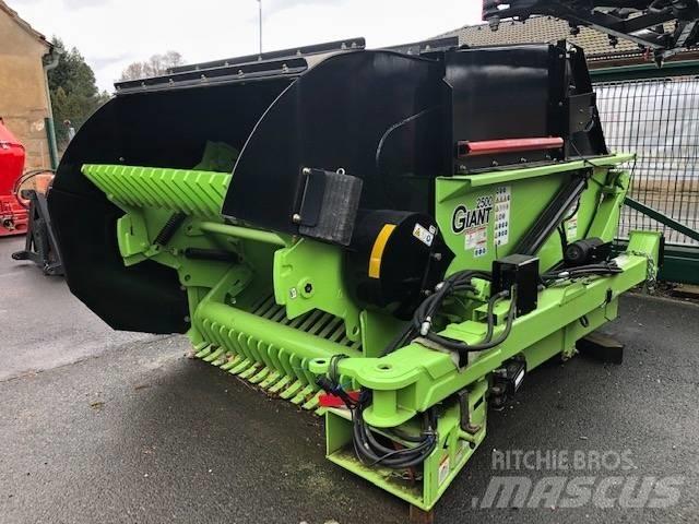 Schulte GIANT 2500 Stone Pickers